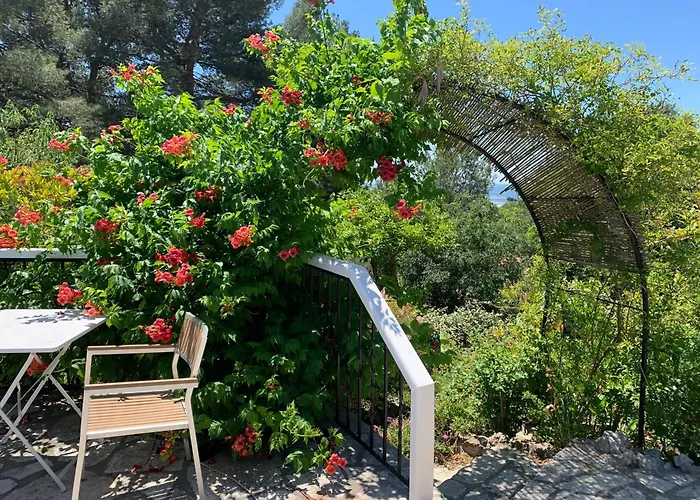 Le Saint Clair * Σετ